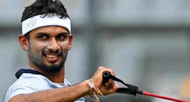 Gujarat Titans Pick Dasun Shanaka as Replacement